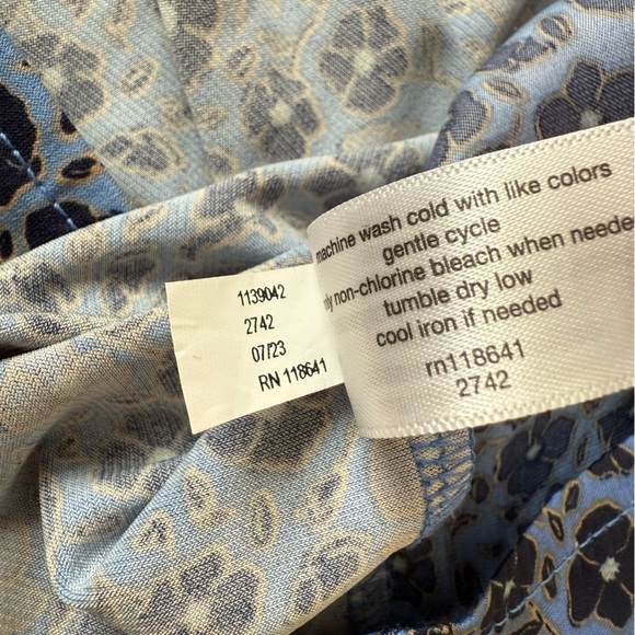 Lane Bryant Ruched Button-Front Knit & Woven Blouse Blue Floral Plus Size 14/16 - Picture 10 of 11